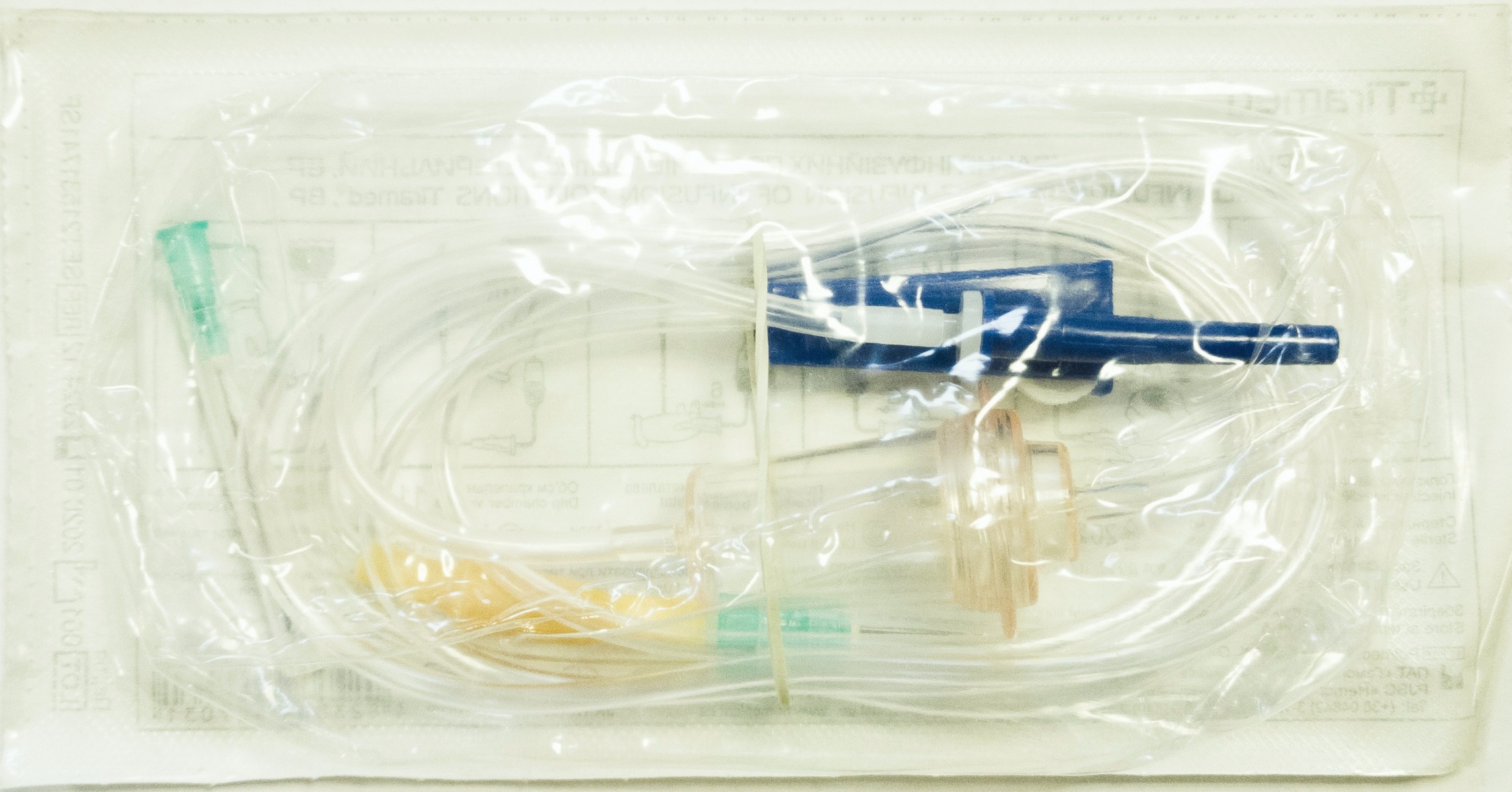 Пристрій для вливання інфузійних розчинів ВКР